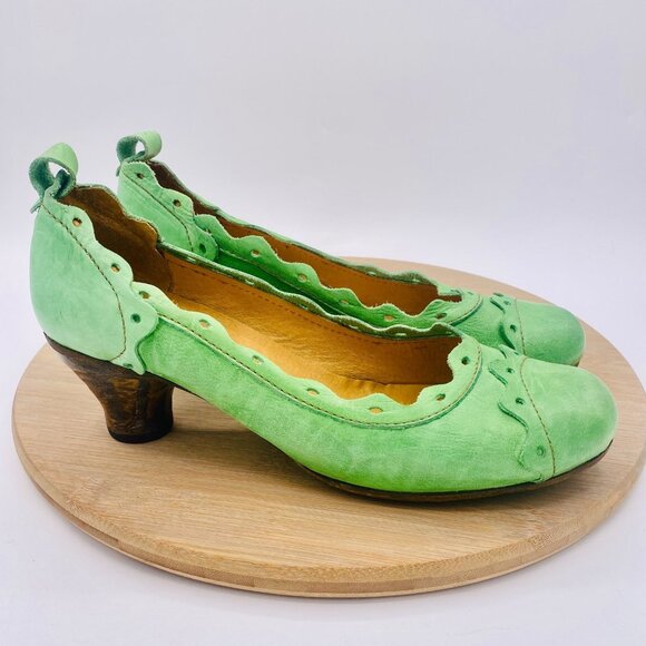 Rovers Shoes Womens 8.5 39 Green Leather Scalloped Pumps - Picture 6 of 11